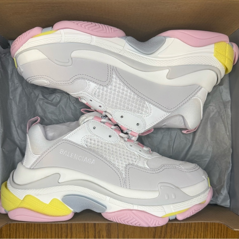 Balenciaga‎ Triple S Sneaker
